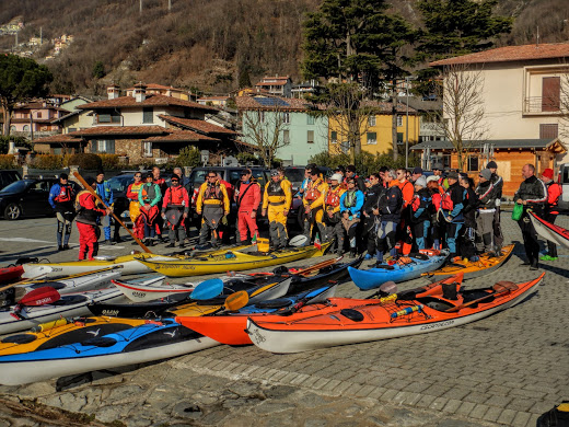 cimento sul piazzale gera lario