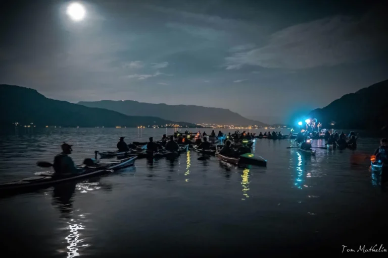 News Rhôn’Ô Lac 2021, 25 e 26 settembre: kayak illuminati sul lago di notte