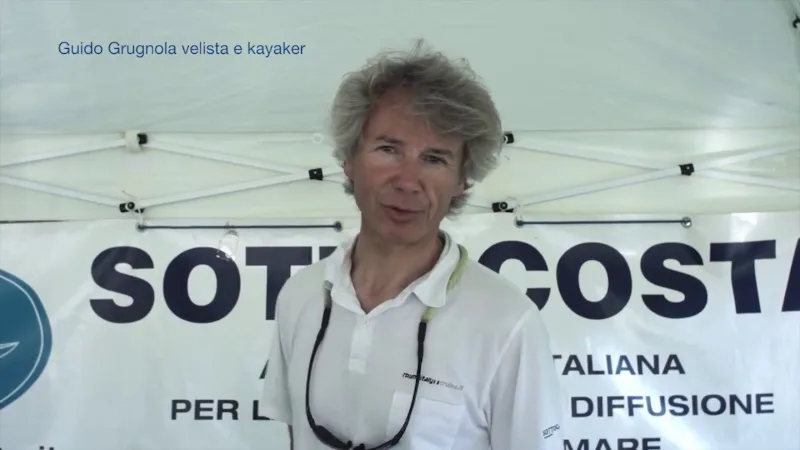 Video didattici di kayak da mare: fotogramma del video Vela o kayak, intervista